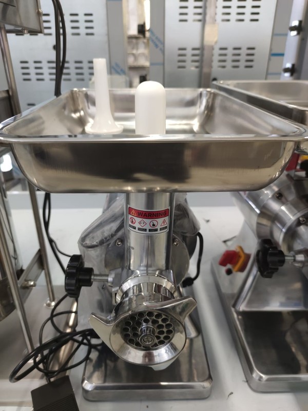 Masina za mlevenje mesa Italy line Pin 32MD