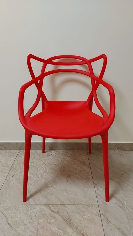 Stolica za Ugostiteljstvo Medern PiN-228 Crvena