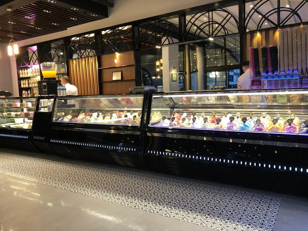 Vitrina za sladoled SEVEL Prisma P18-G